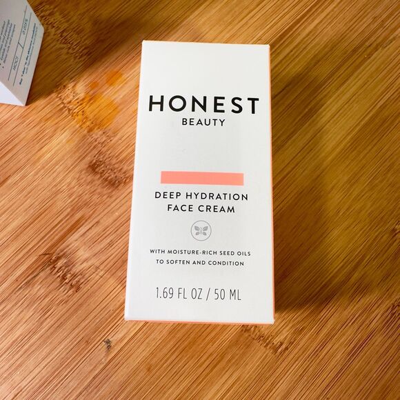 Honest Face Cream and Face Spray - Picture 13 of 13